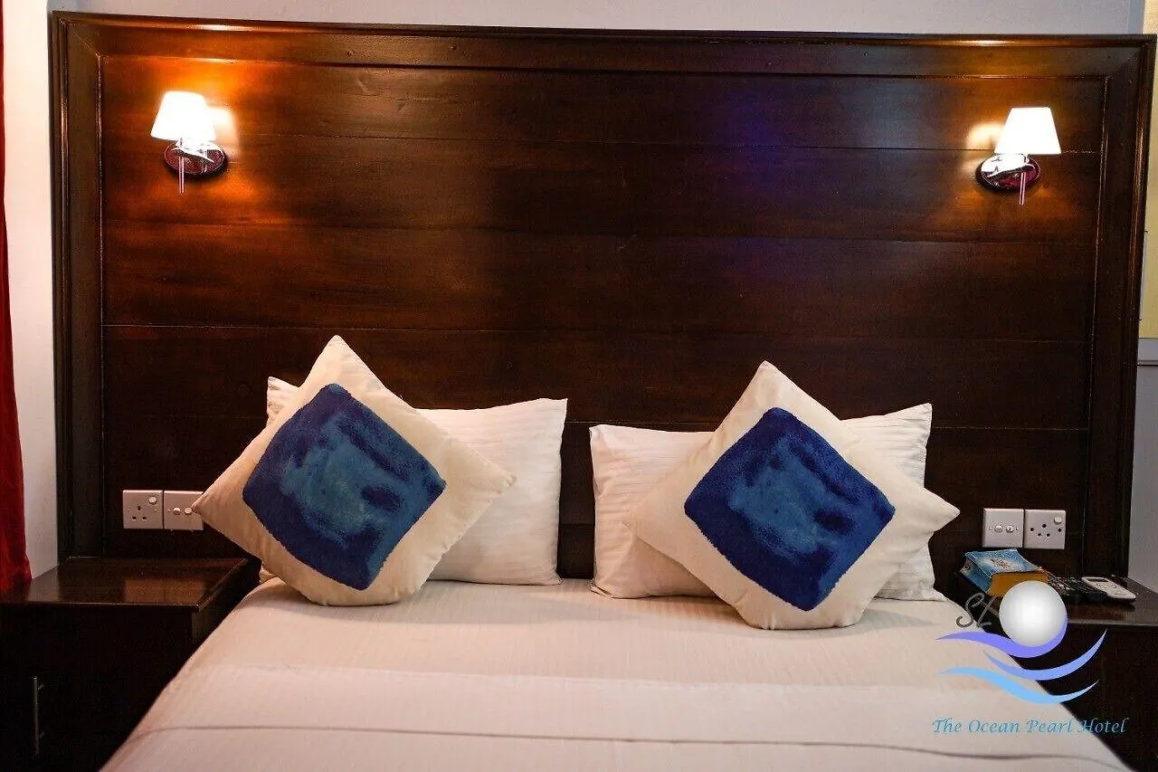 The Ocean Pearl Hotel Negombo