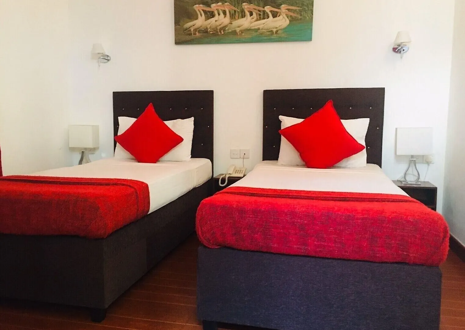 The Ocean Pearl Hotel Negombo