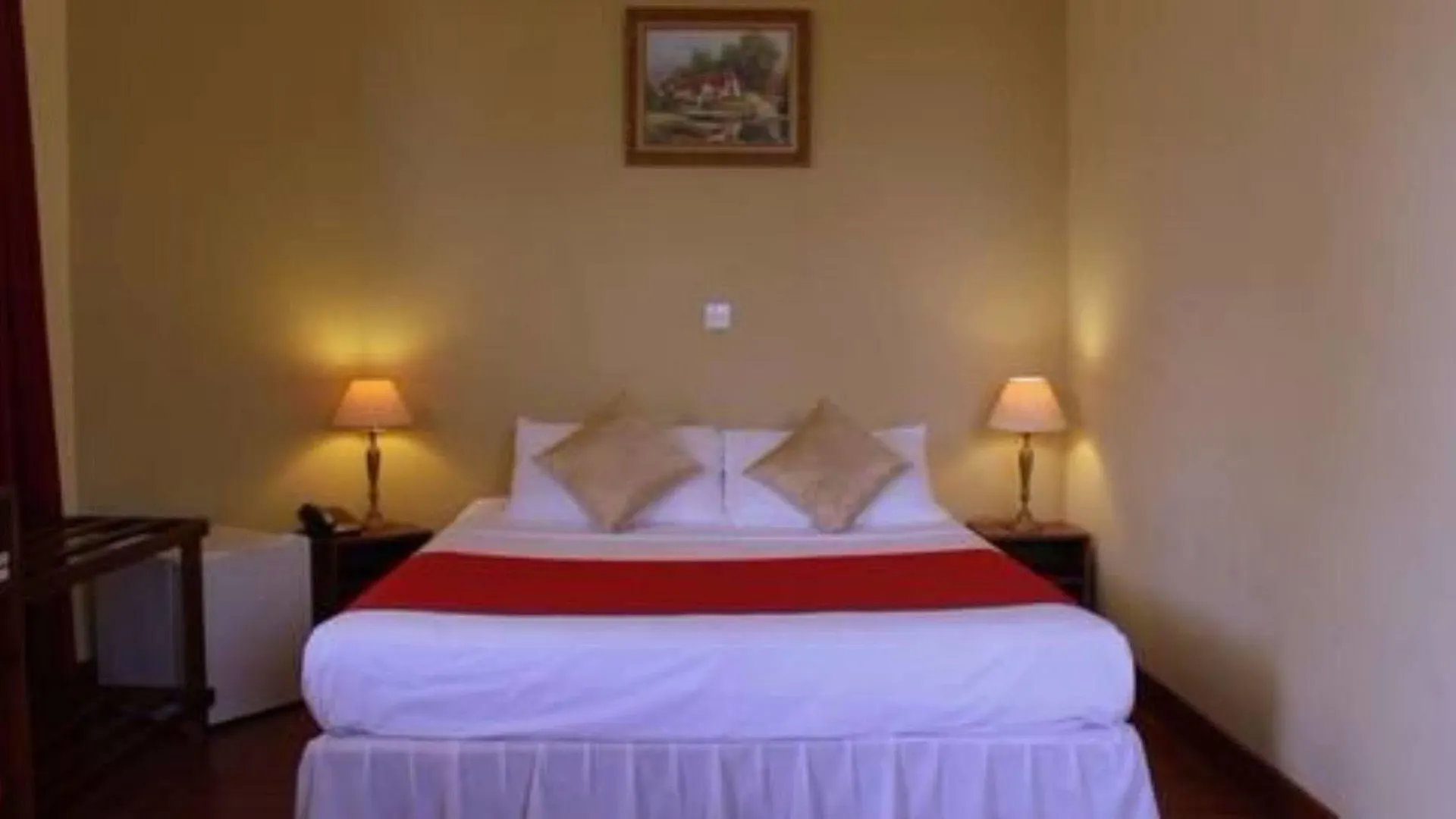 The Ocean Pearl Hotel Negombo 3*,  Sri Lanca