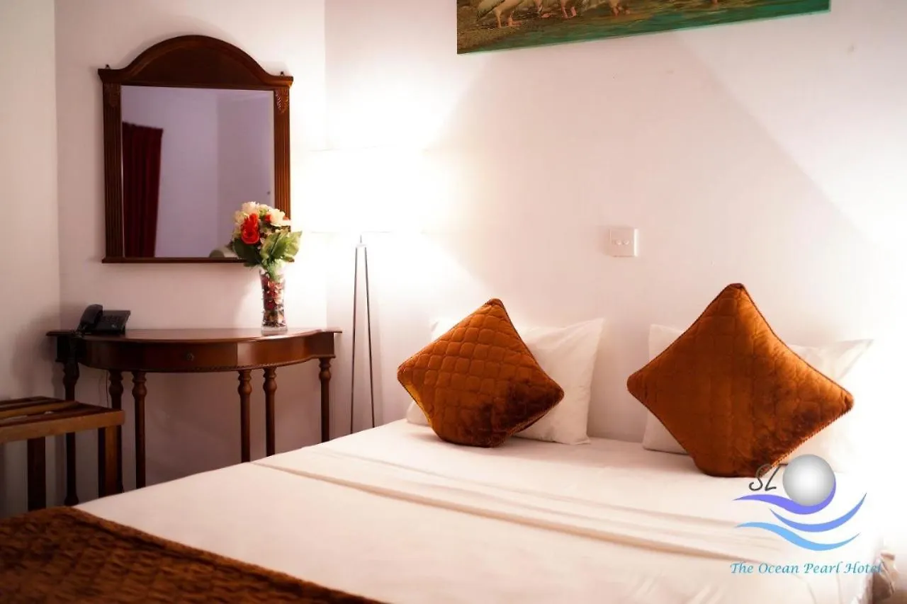 The Ocean Pearl Hotel Negombo