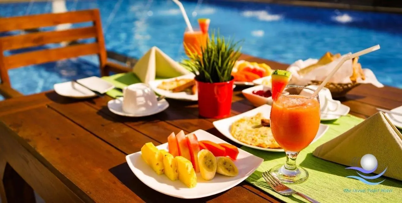 The Ocean Pearl Hotel Negombo
