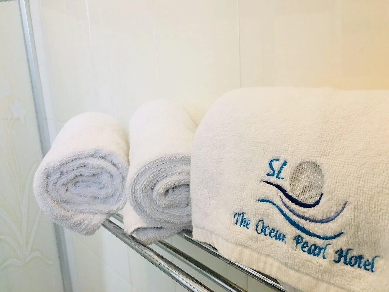 The Ocean Pearl Hotel Negombo