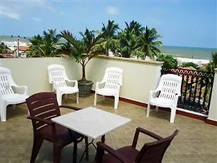 The Ocean Pearl Hotel Negombo