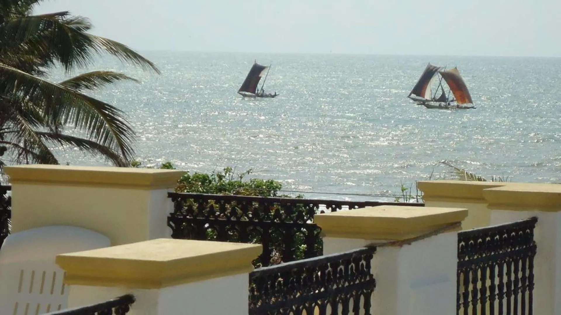 The Ocean Pearl Hotel Negombo